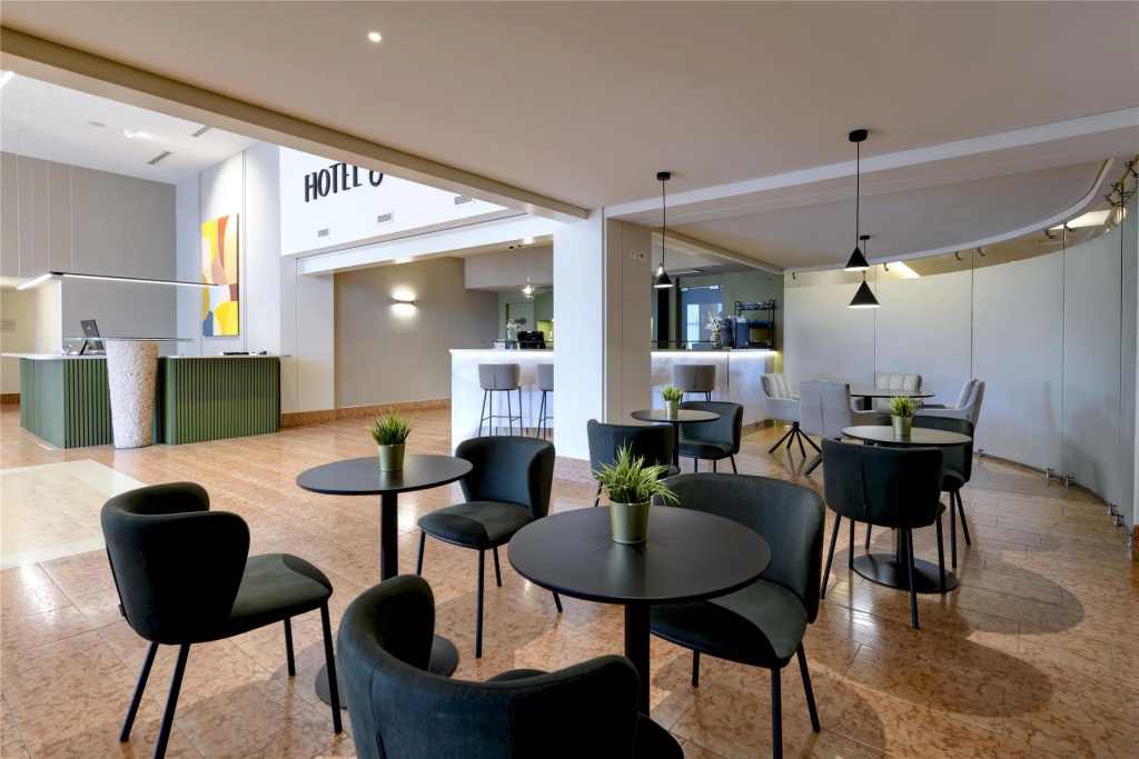 Hotel photo 38