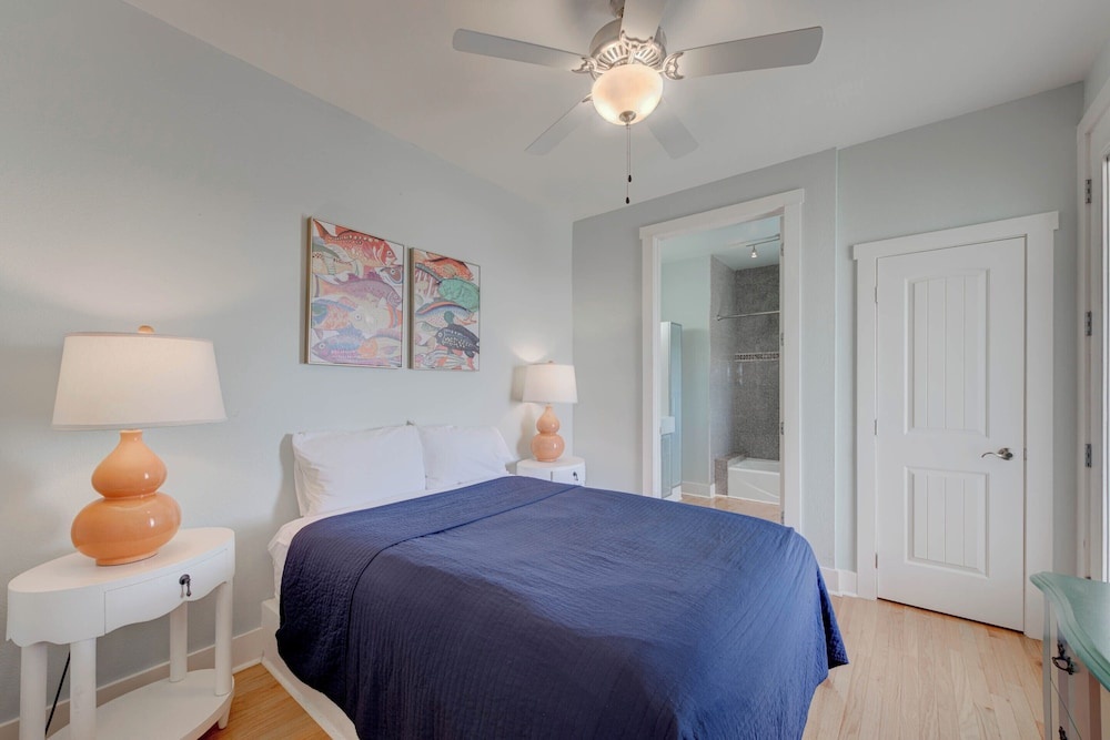 La Dolce Vida by Silver Sands Vacation Rentals — 5