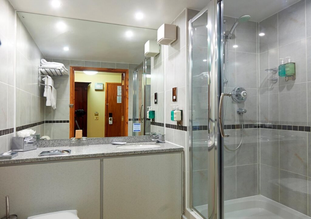 Camden Arms Hotel by null