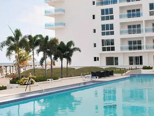 1 Bedroom Standard room with pool view