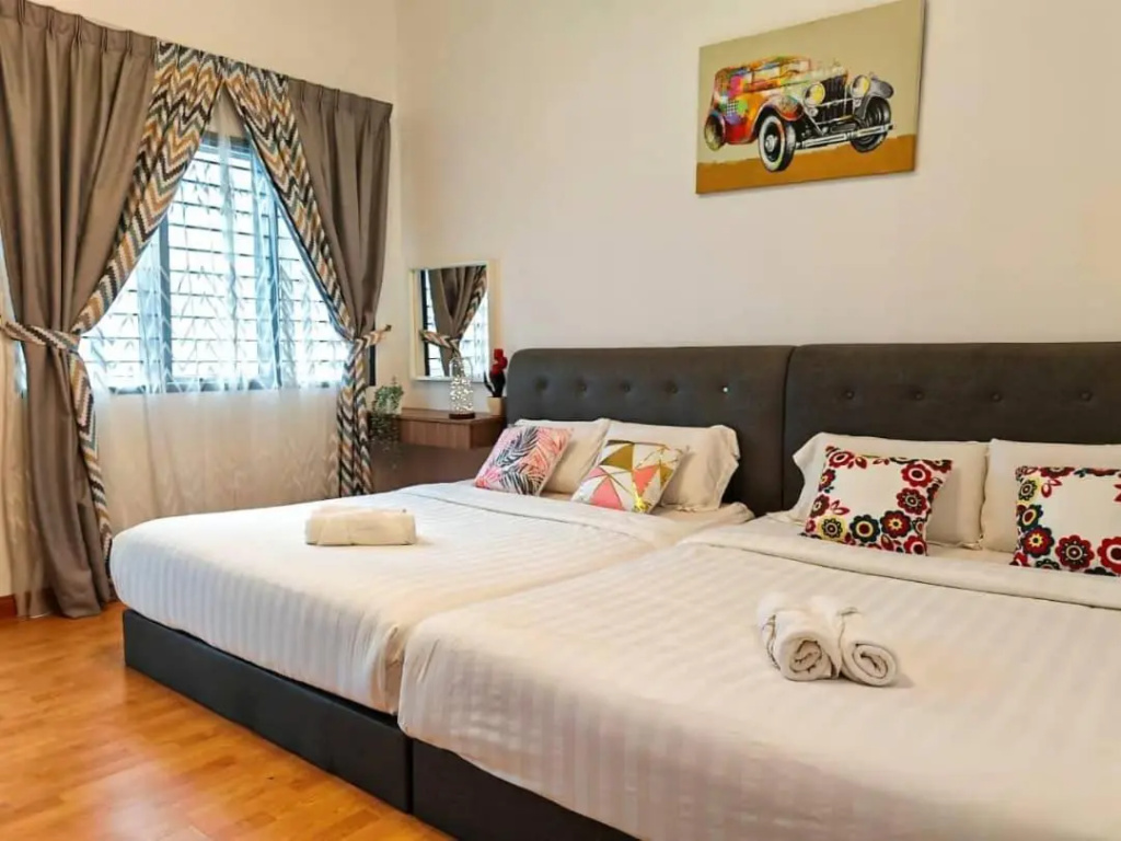 W9@GoldenHills/WiFi/4Room/Steamboat/NightMarket