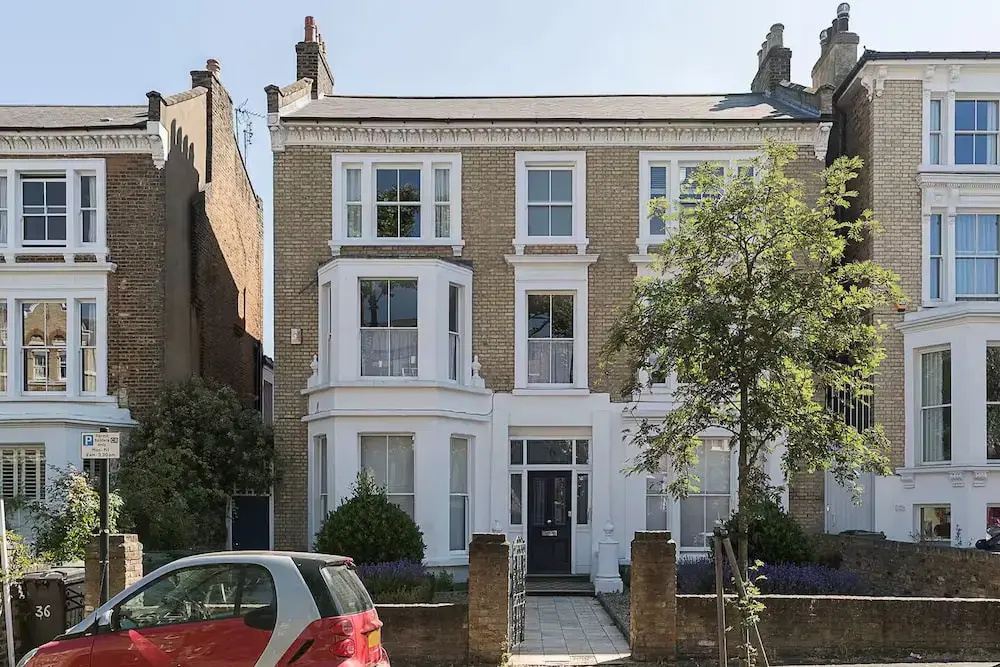 JOIVY Charming 1-Bedroom Flat with Patio