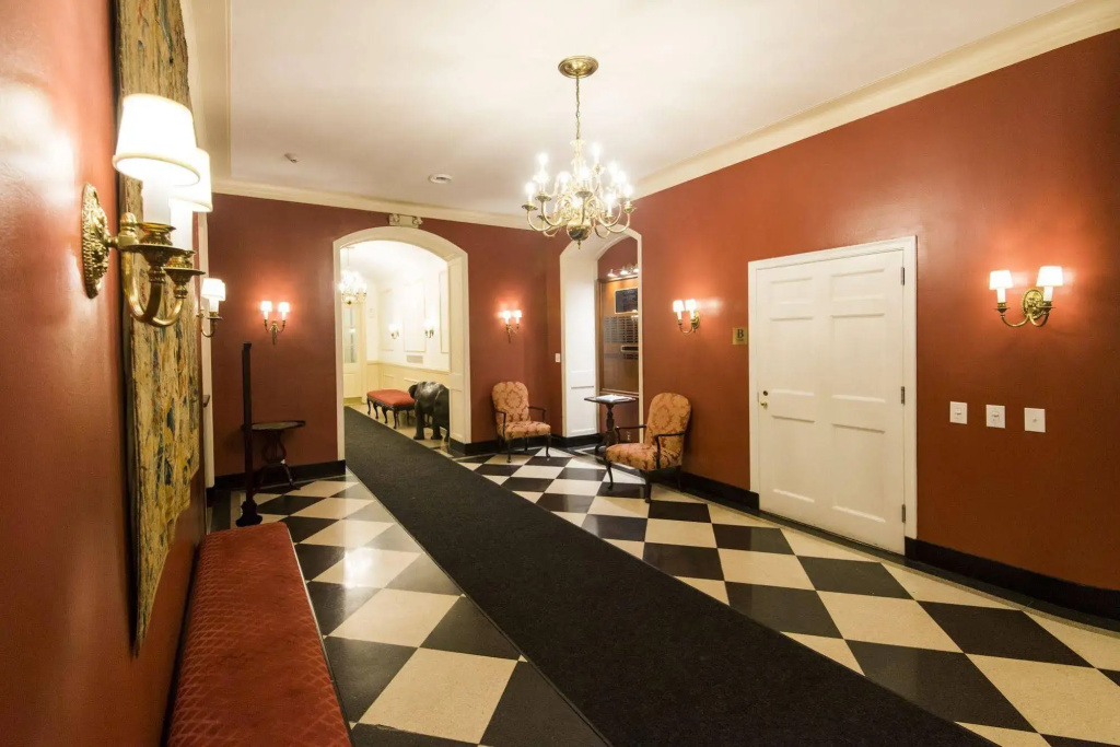 3 West Club - Général