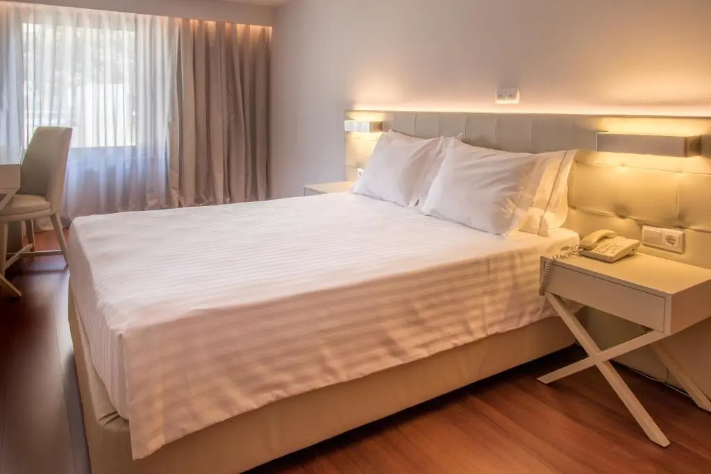 Hotel Travel Park Lisboa - Chambres