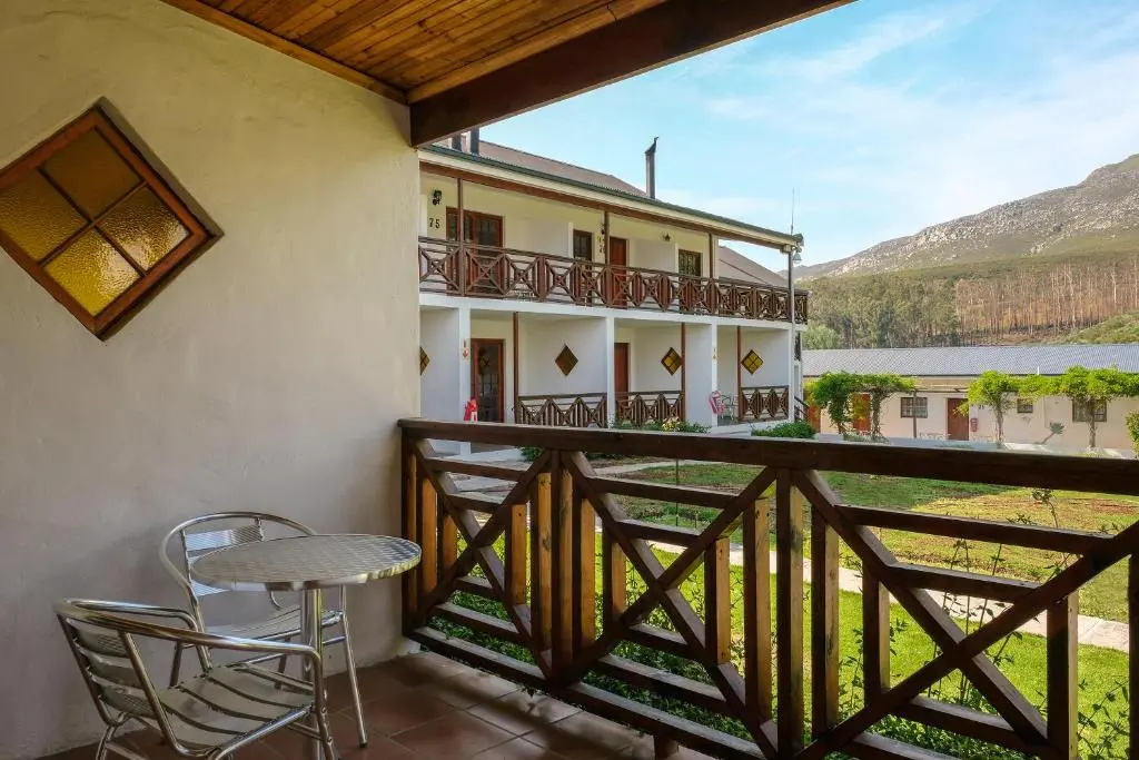 Houw Hoek Hotel - Chambres