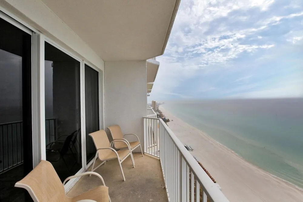 Balcony & Terrace