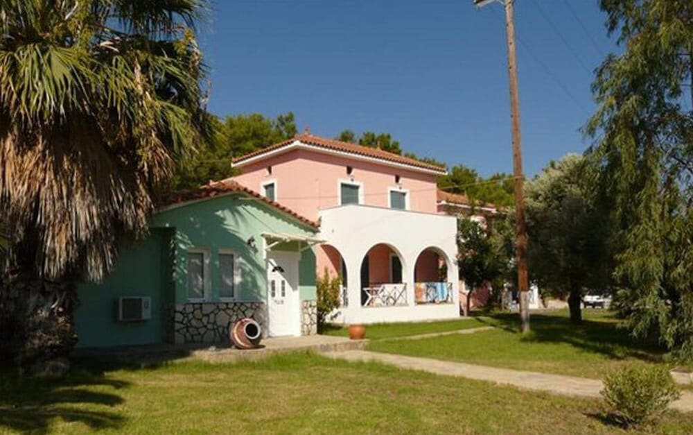 Zeus Hotel 2 * Zeus Hotel 2 *