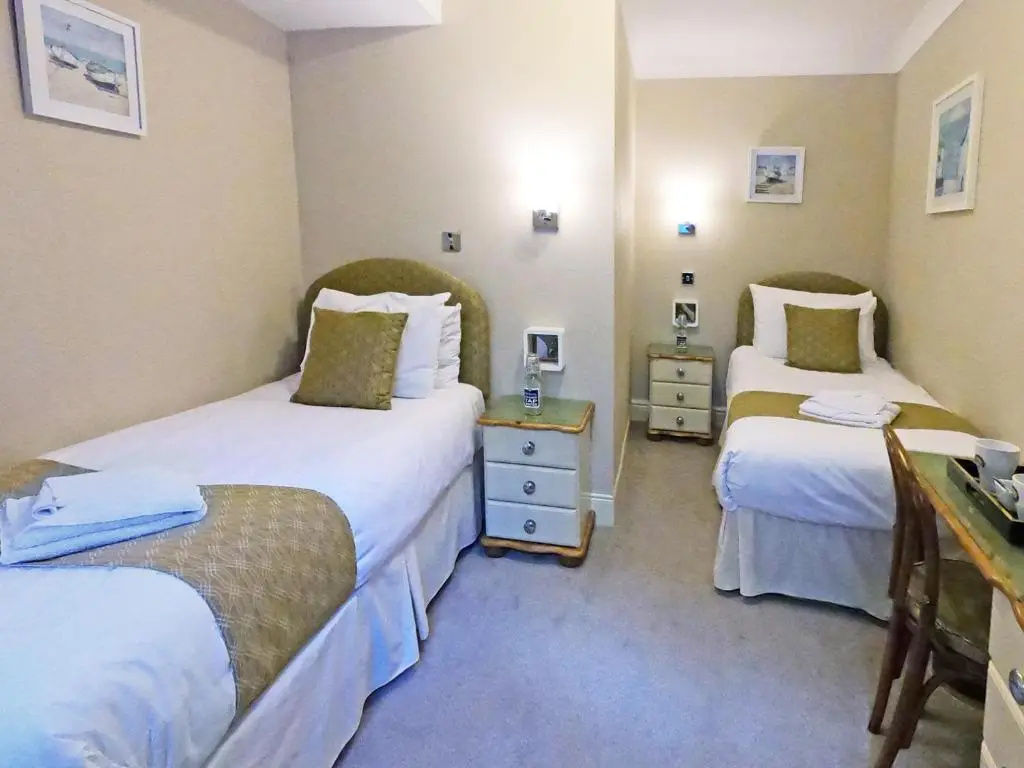 Riviera Lodge Hotel - Chambres