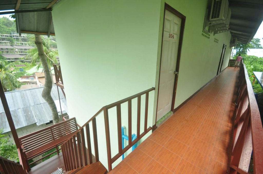 Phi Phi Sand Sea House