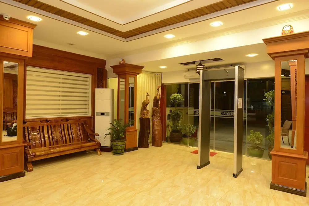 Win Star Hotel