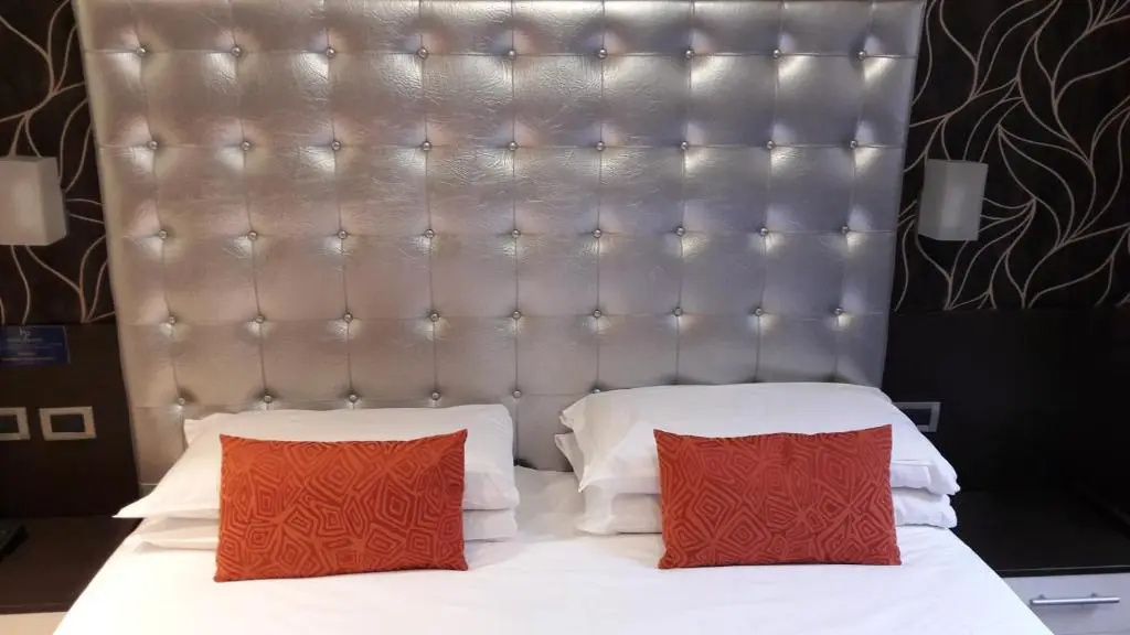 Hotel Piacenza - Chambres
