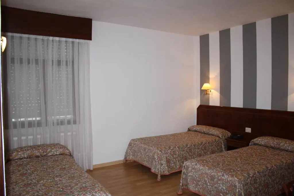 Hotel Unzaga Plaza - Chambres