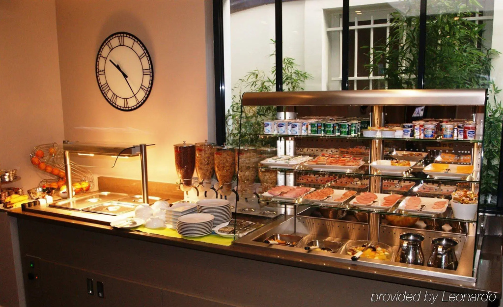 Holiday Inn Paris - Auteuil by IHG 11