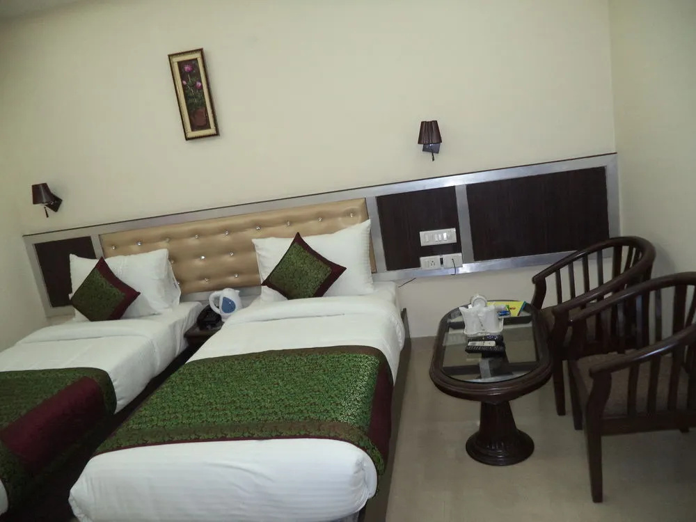 Airport Hotel Breeze - Général