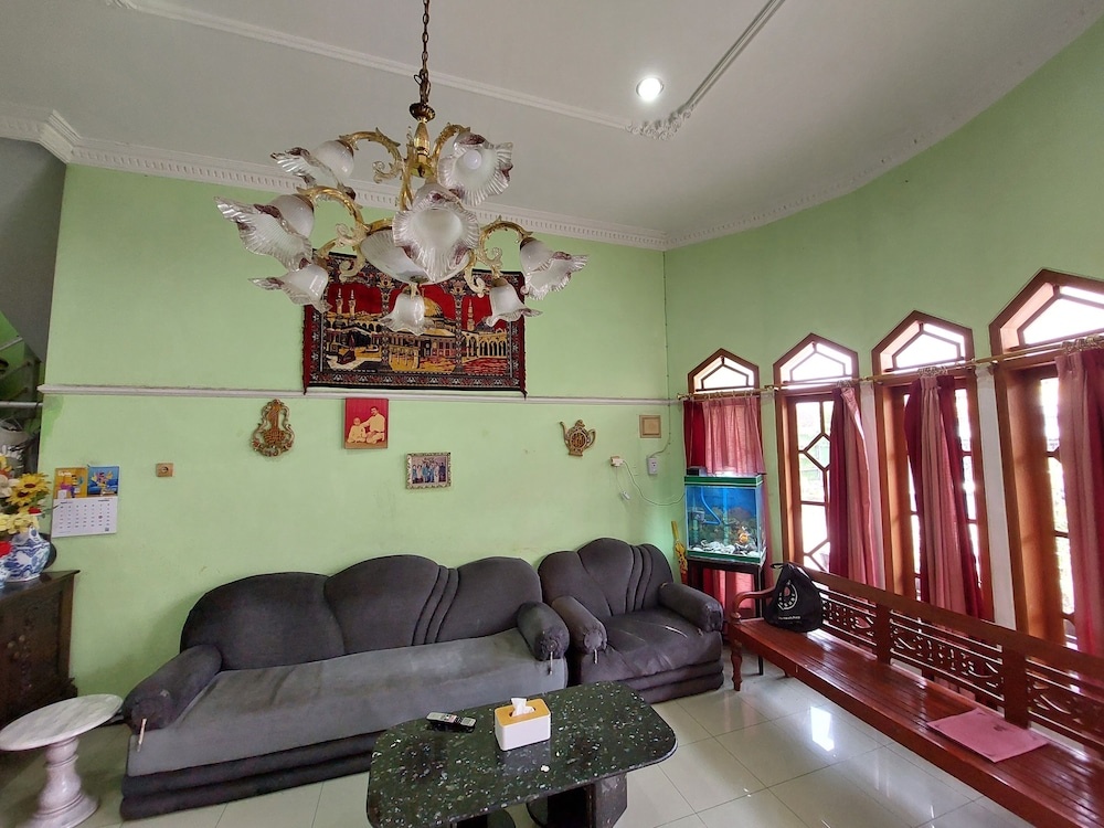 Homestay Rachmad Homestay Warungboto