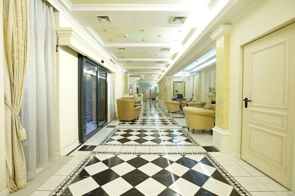 Queen's Court Hotel & Residence - Général