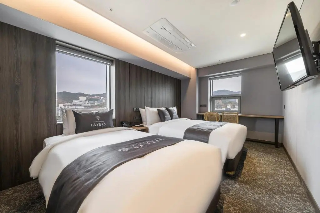 Deluxe Family room