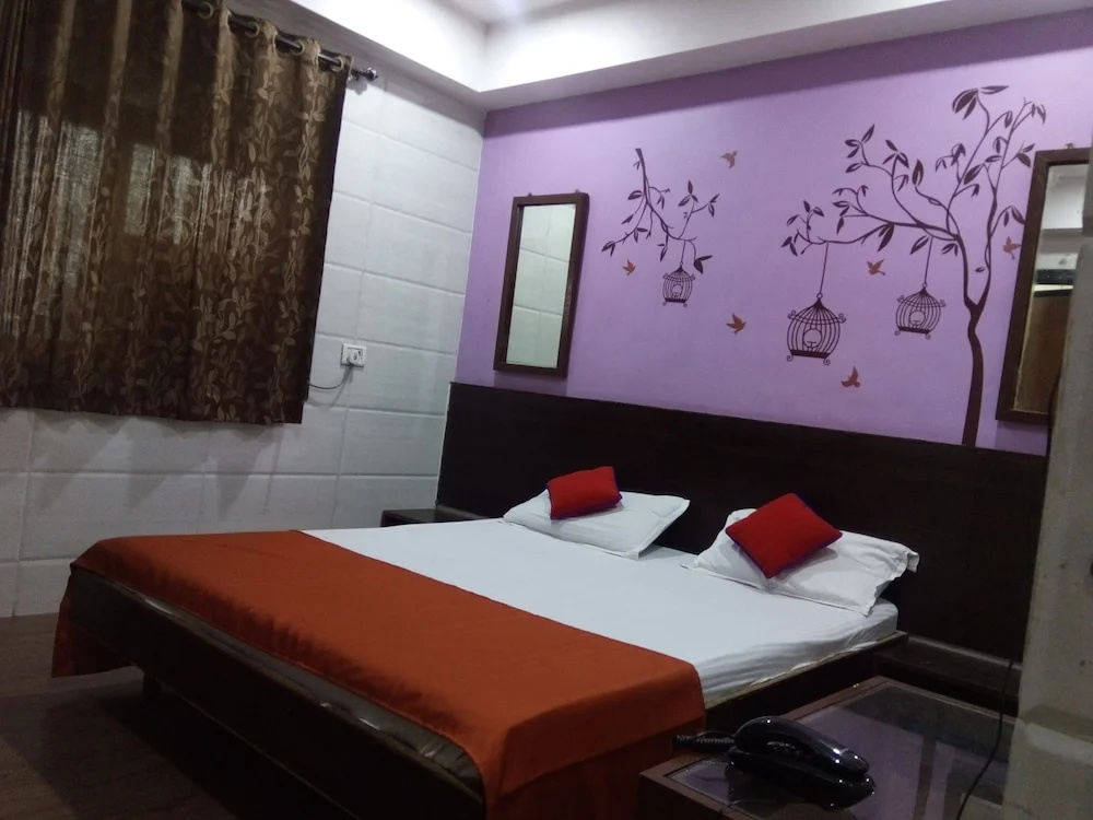 Hotel Geetanjali St Bus Stand Panvel - Chambres
