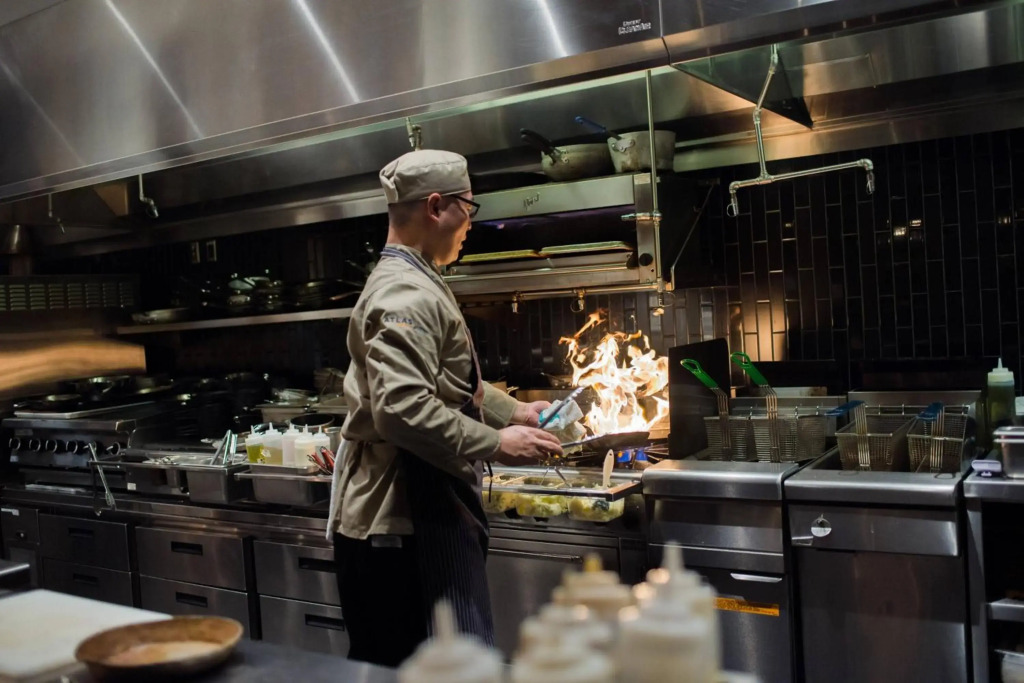 Delta Hotels by Marriott Burnaby Conference Centre - фото 12