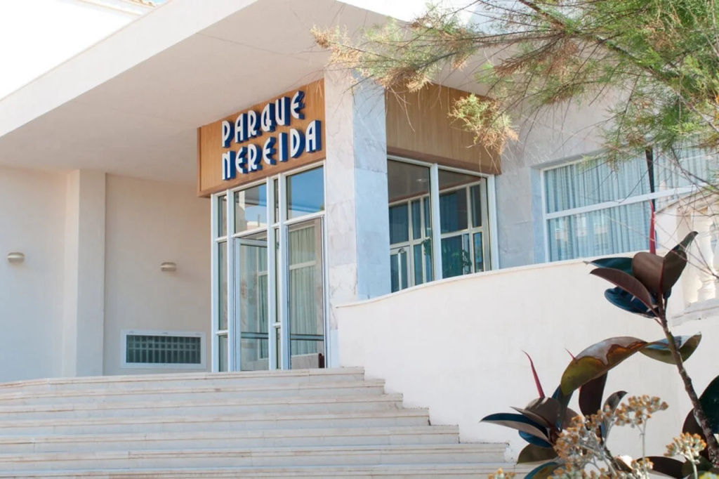 Parque Nereida Suites Hotel