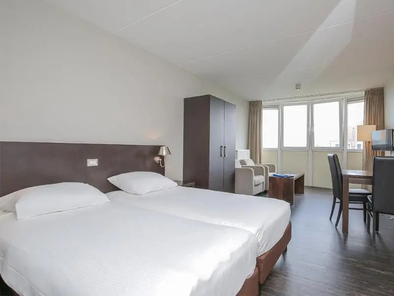 Standard Double room with balcony (full double bed)