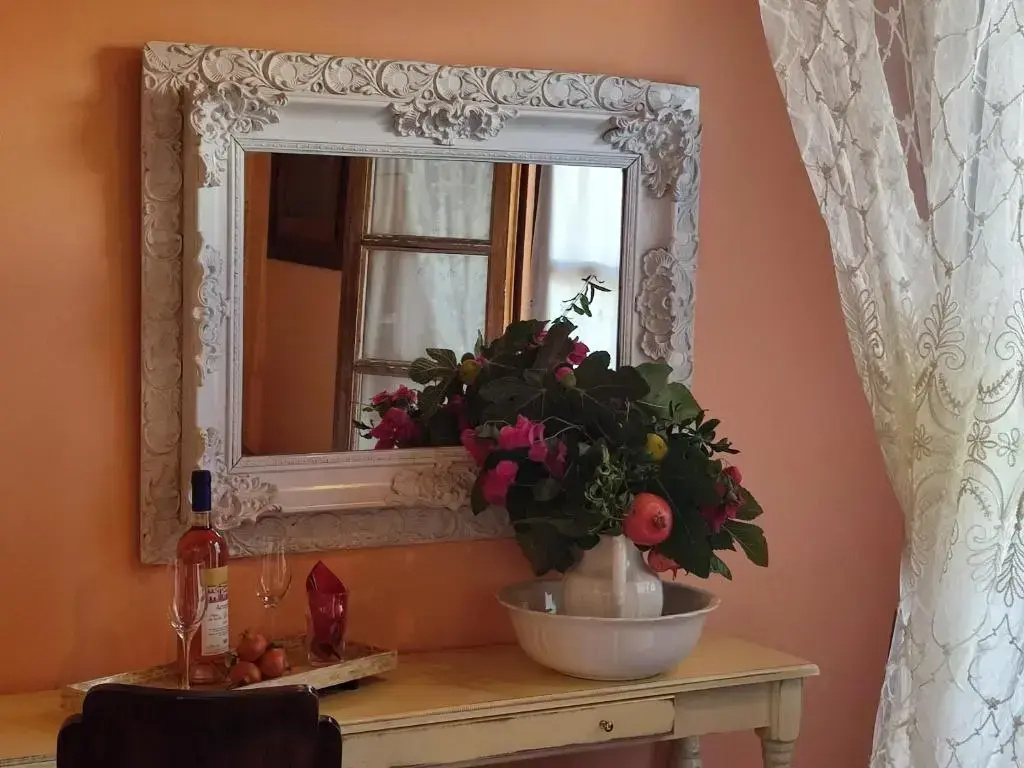 Superior Double room with sea view (full double bed)
