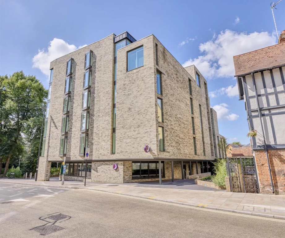 Premier Inn Oxford City Centre - Westgate