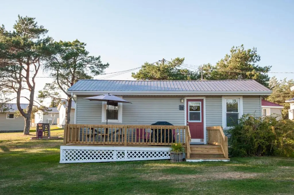 Deluxe Cottage