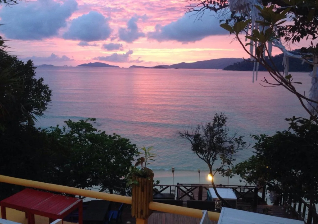 Phuritra Sabai Resort