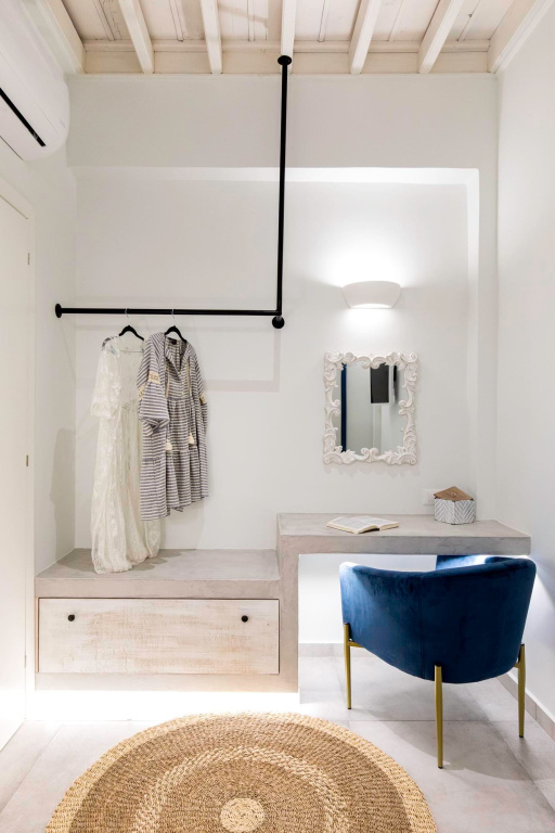 Luxury Studio