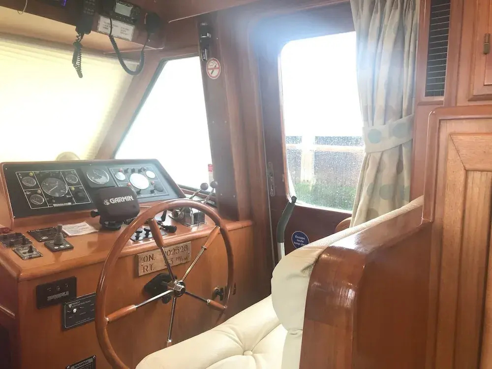 Motor Yacht Calypso - фото 2