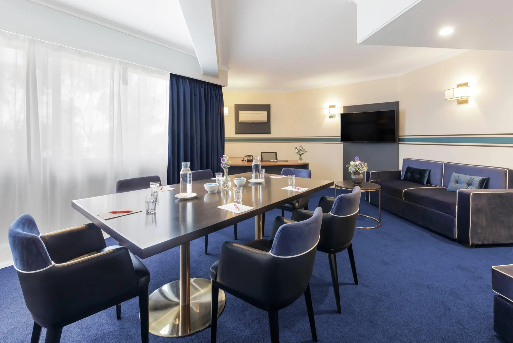Ramada by Wyndham Diplomat Canberra - Général