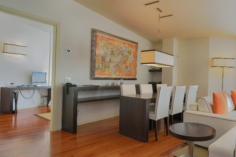 Standard Suite