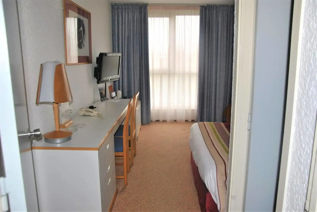 Afficher la photo 7 — ibis Styles Lille Neuville en Ferrain