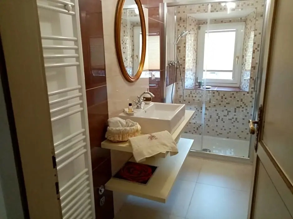 Deluxe Double room with view full double bed