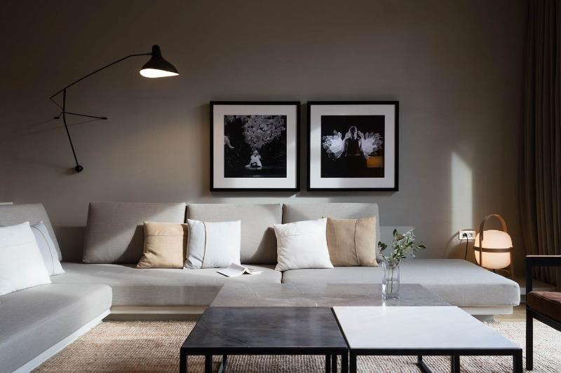 Standard Suite