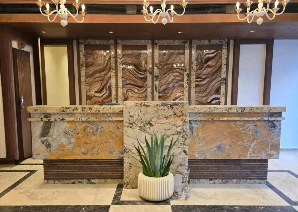 Hotel Mumbai House - Vashi Navi Mumbai