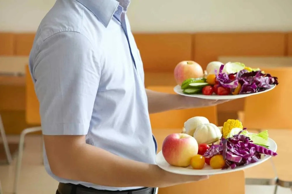 Food & Beverage