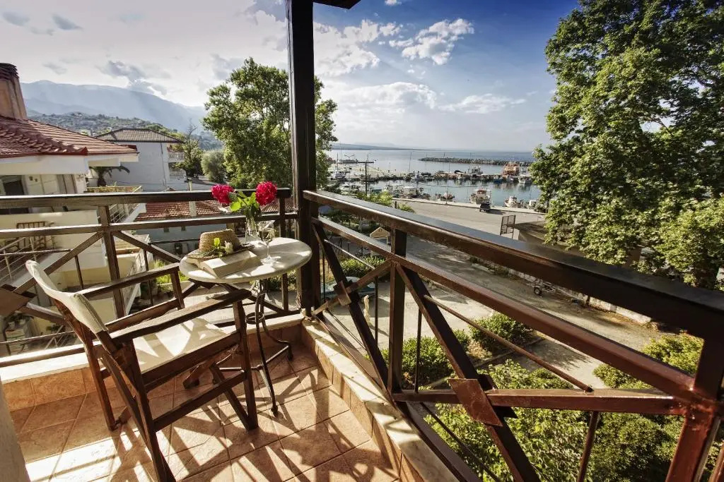 Standard Double room with sea view twin beds