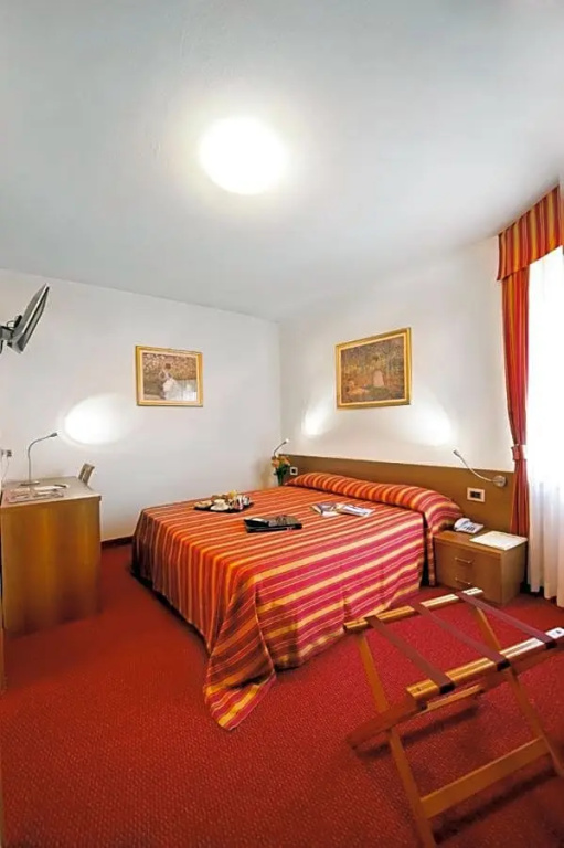 Hotel Sassella - Chambres