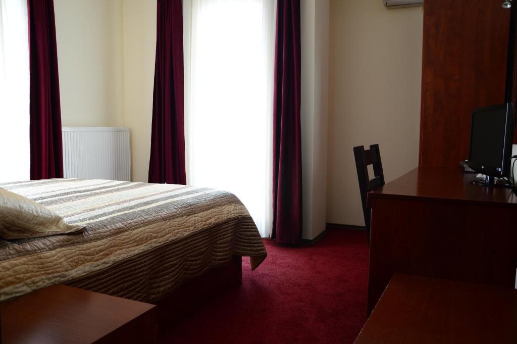 Parlament Hotel