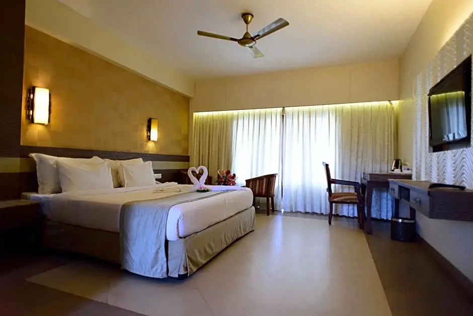 2 Bedrooms Standard Family room