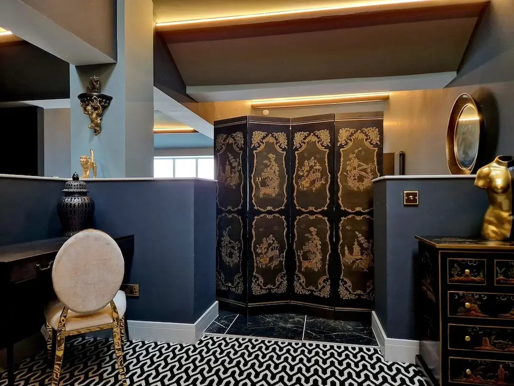 Hotel photo 12