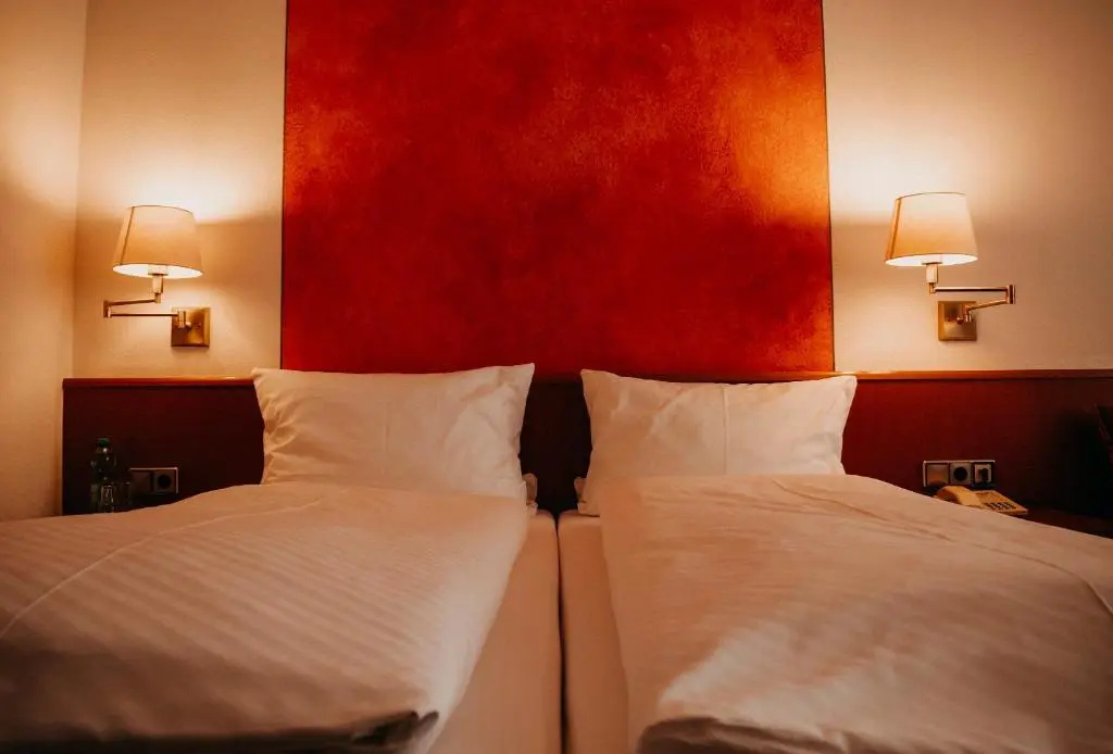 Deluxe Double room with balcony full double bed