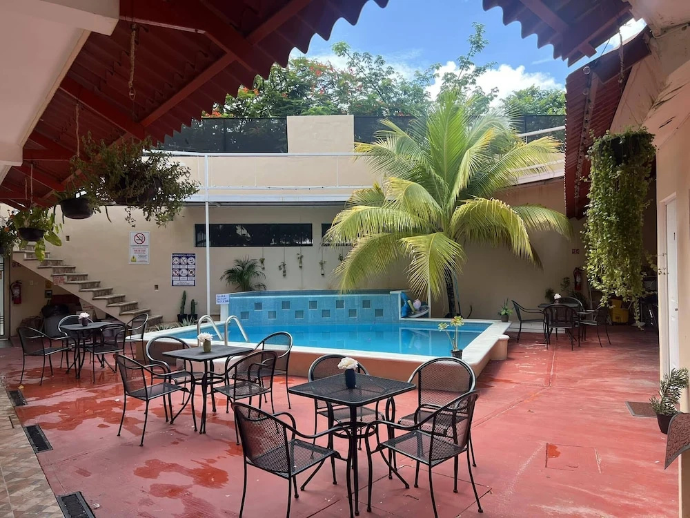 Hotel photo 12