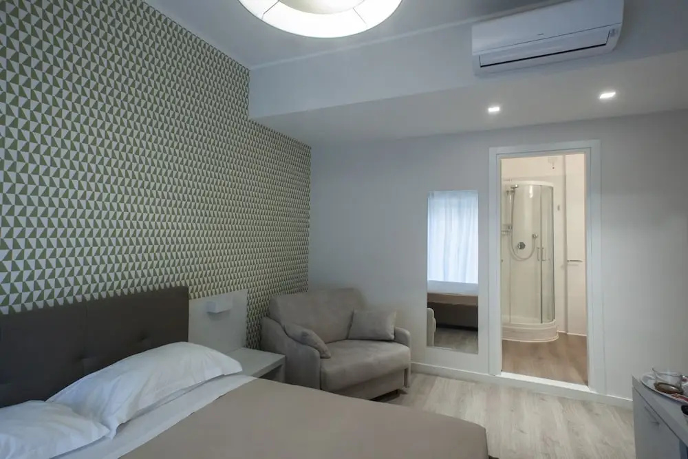 1 Bedroom Economy Triple room with balcony