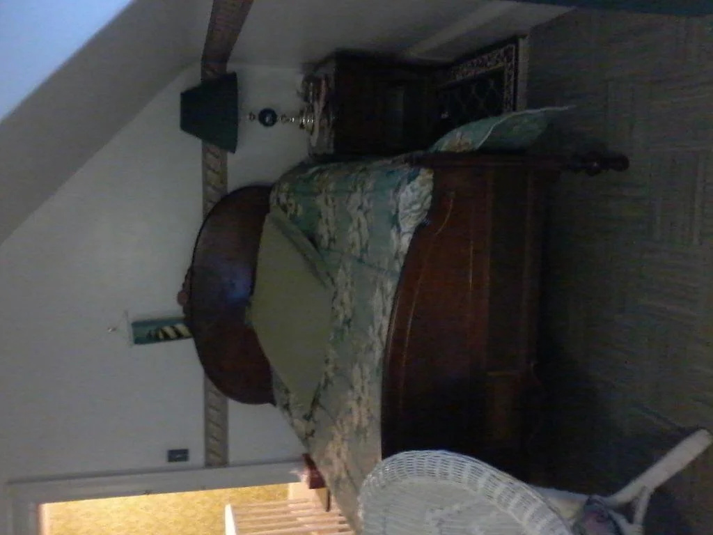 Hollings House B&B