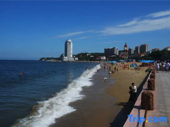 Beach & Waterfront