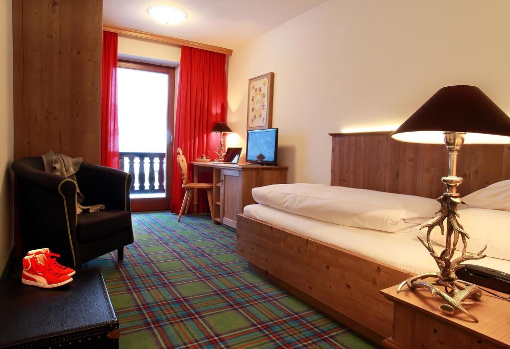 Relais & Châteaux Gut Steinbach Hotel Chalets SPA by null