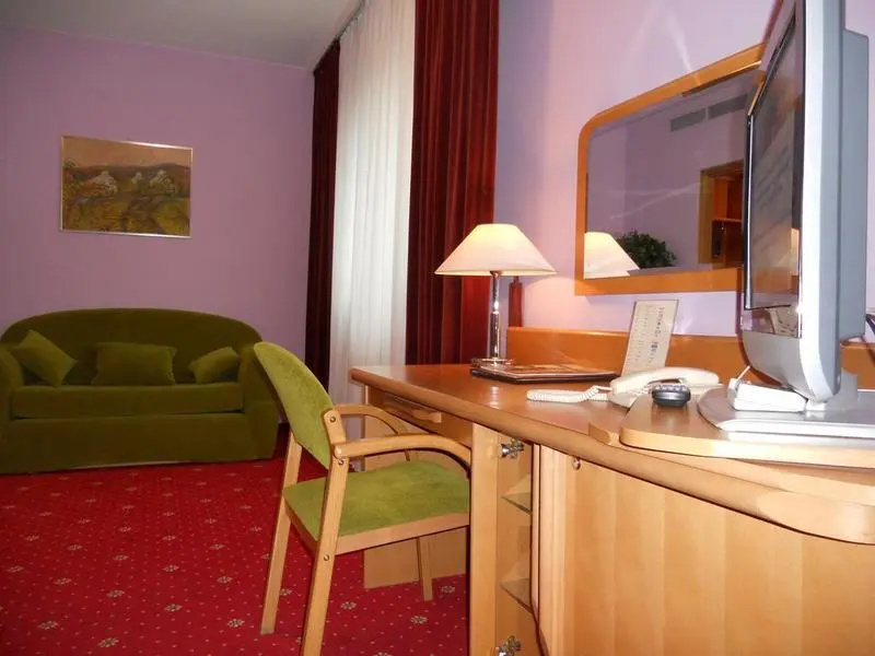 Standard Double room (twin beds)